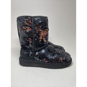 UGG Classic Short Comsos Sequin Women Boots -‎ Black/Gunmetal, US 5